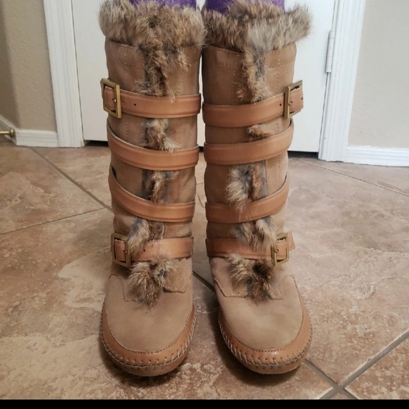 😍Authentic Tory Burch Jaden Rabbit Fur Boots - Picture 1 of 7